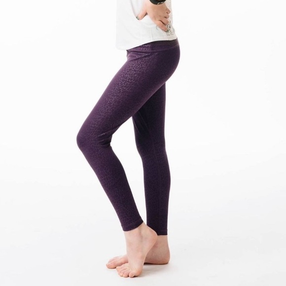 Zyia purple river stone light n tight pocket Capri legging high rise - Picture 2 of 6